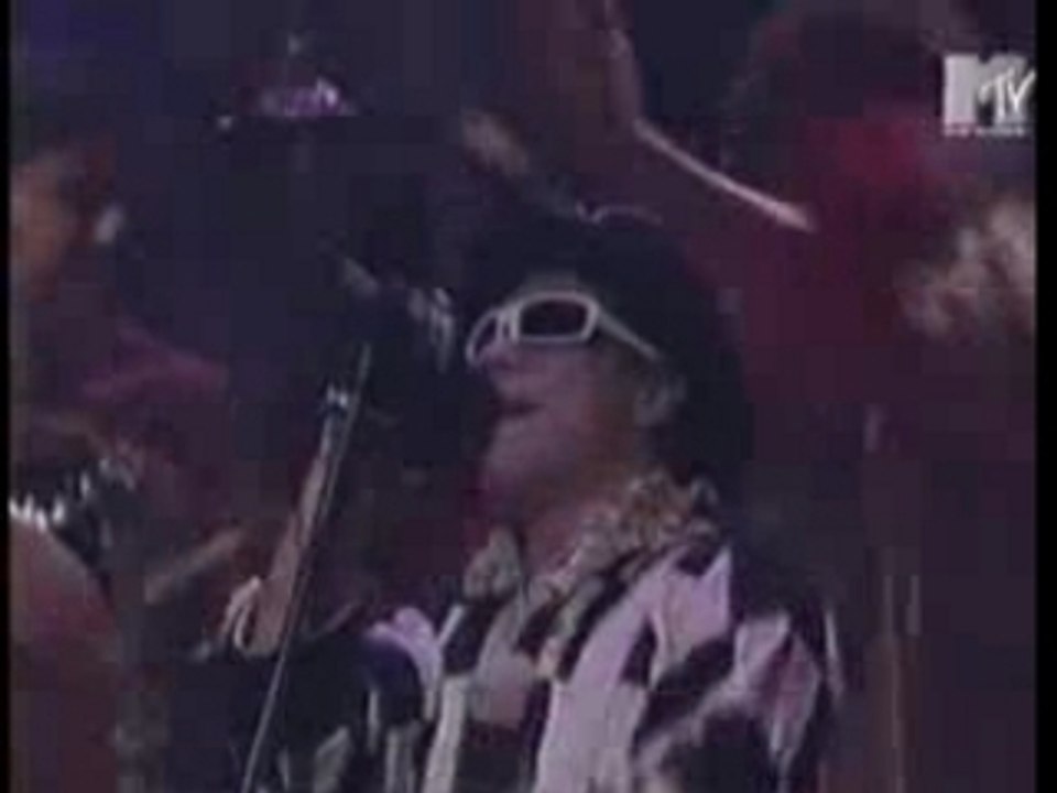 Red Hot C.P - Give it Away LIVE