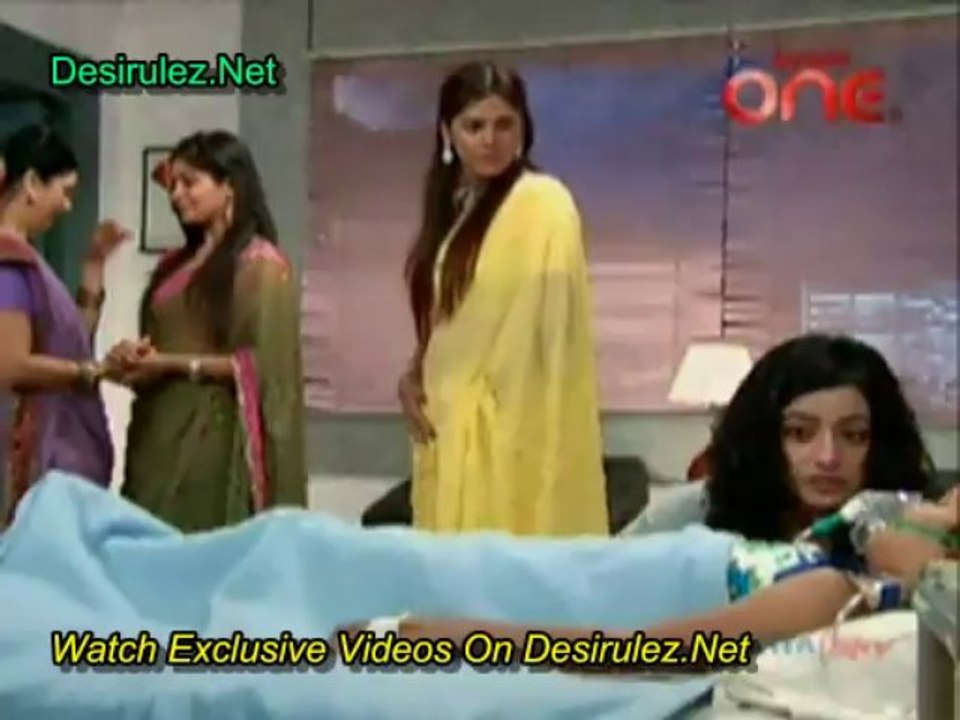 Jhilmil Sitaron Ka Aangan Hoga 16th August 2013 Part1