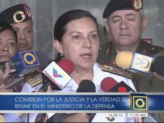 Comisión por la Justicia y la Verdad se reúne con ministra para la Defensa