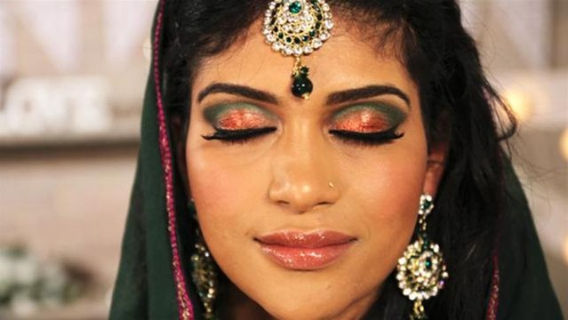 Do Amazing Bollywood Bridal Eye Makeup