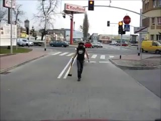 Il est interdit de klaxonner un polonais