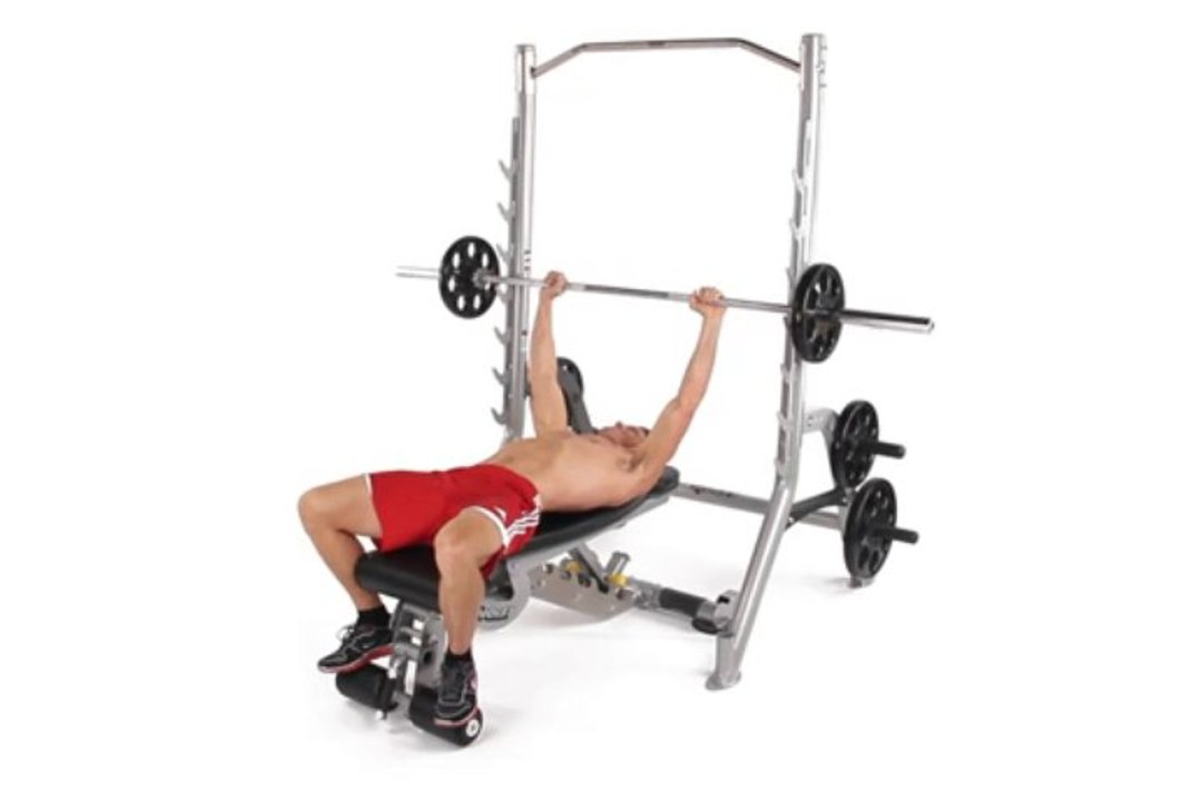 Barbell Bench Press (Flat_Overhand Grip)