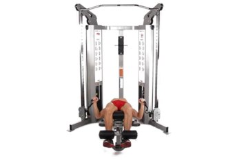 Cable Bench Press (Decline_Overhand Grip_Individual Handles_Alternating)