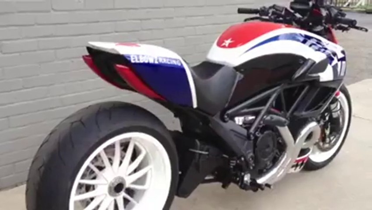 Ducati Diavel  Ben Spies  Drag Ducati Diavel