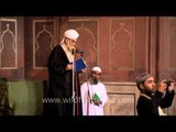 Mawlawi speaks on the occasion of Eid al-Fitr at Jama Masjid