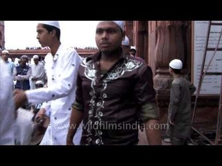 Muslims converge at Jama Masjid for Eid celebration