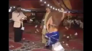 PAKISTANI SEXY GIRL DANCE ON INDIAN SONG