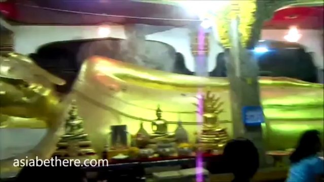 Khao Yoi Cave reclining buddha