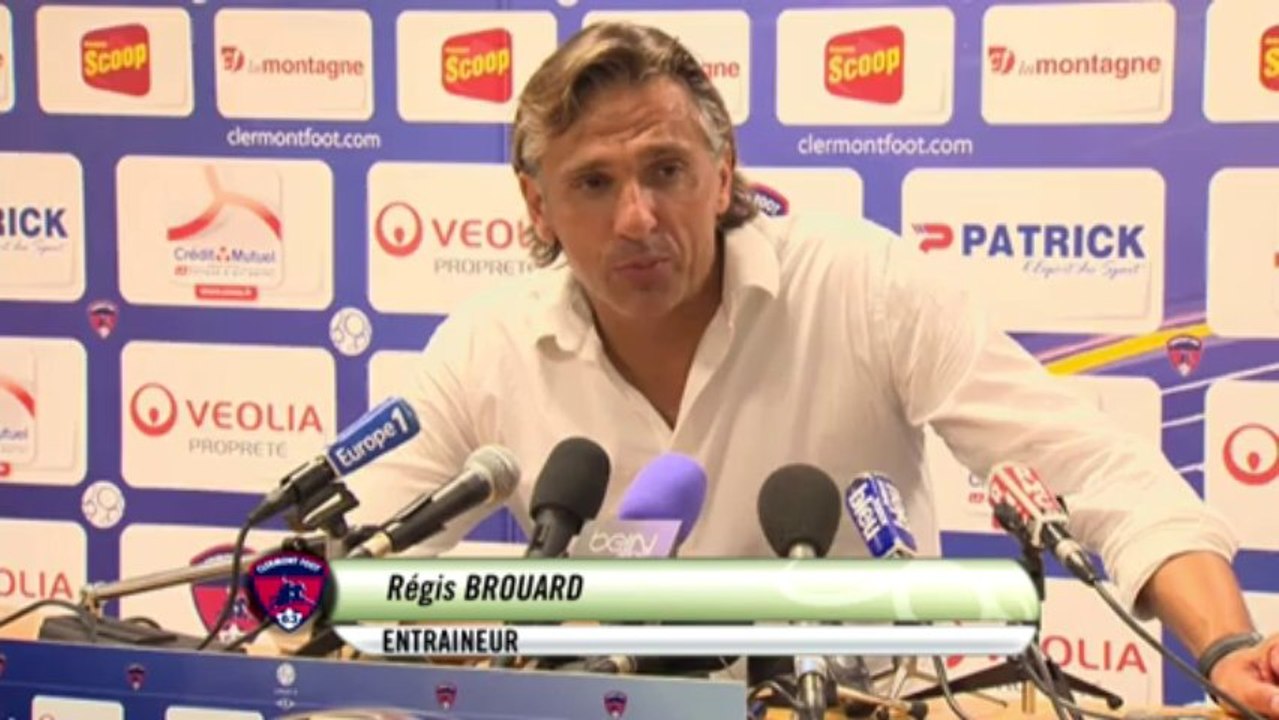 Conférence de presse Clermont Foot - Stade Lavallois (2-1) : Régis BROUARD (CF63) - Philippe  HINSCHBERGER (LAVAL) - 2013/2014