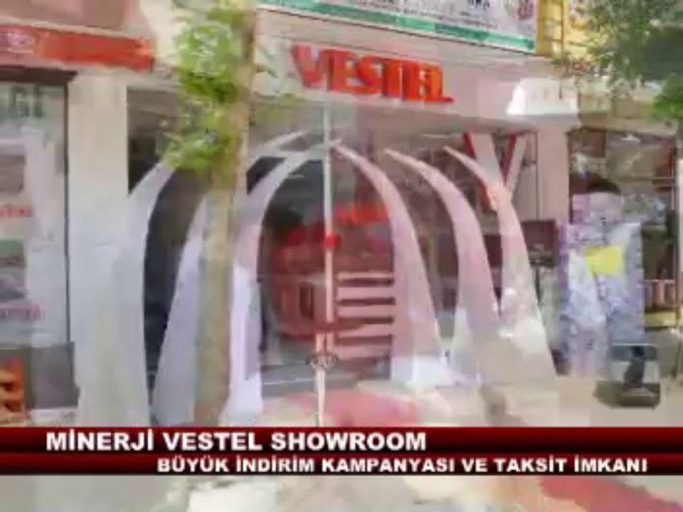 ZİLE DE SAMAN DEPOSU KÜL OLDU
