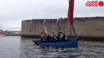 La parade nautique - Filets bleus
