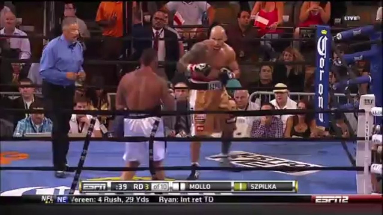 (16-08-2013) Artur Szpilka vs Mike Mollo II