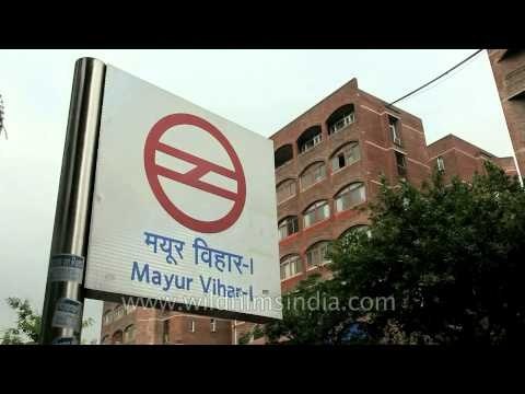 Rickshaws waiting for the passenger outside Mayur Vihar Metro station