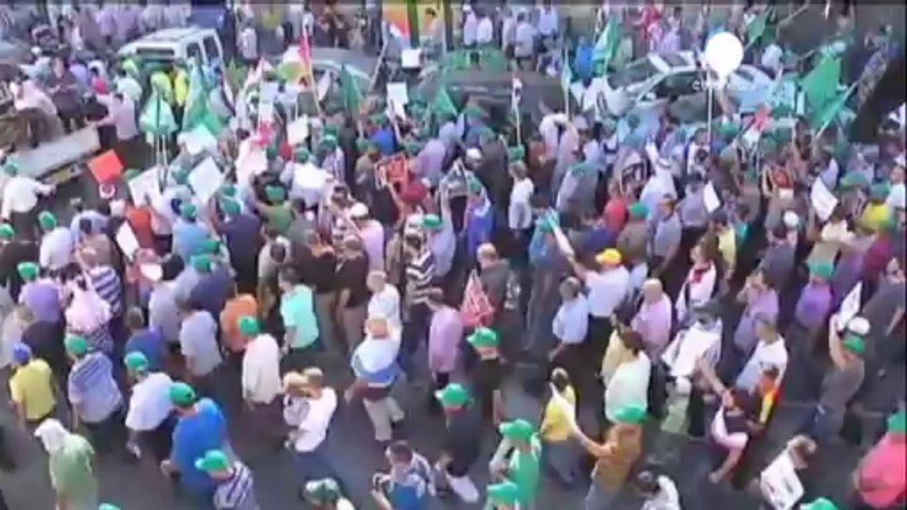 Manifestaciones pro-Mursi también fuera de Egipto