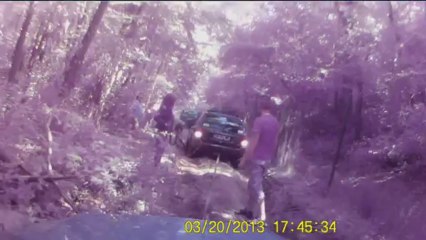 Déplantage d'un jeep v8 avec un Suzuki LJ80