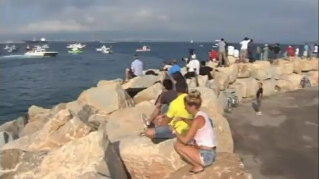 Spanish fishermen protest off Gibraltar
