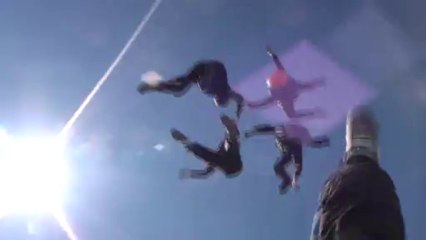 PARACHUTISME-CHAMPIONNAT EUROPE COUPE MONDE BOSNIE 2013 : "VRV T4SPEED Saut 8" ©FAI