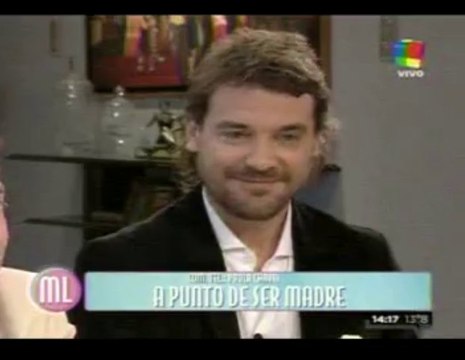 Pedro en Almorzando con Mirtha Legrand 4 (Paula al teléfono) - 18 de Agosto