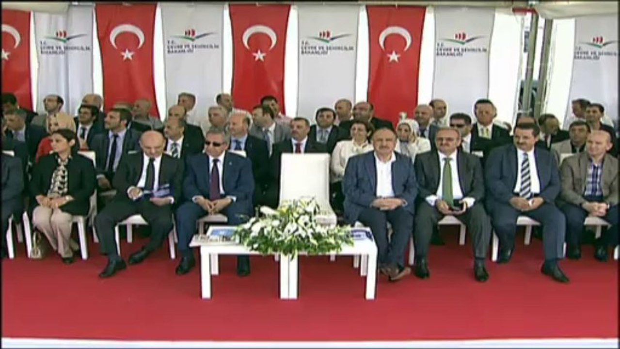 BAŞBAKAN DEPREM AÇIKLAMA