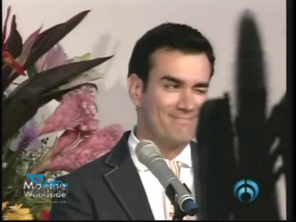 David Zepeda @davidzepeda1 y elenco presentaron el primer capítulo a los medios