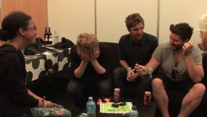 Fan interviewt Kodaline op Lowlands