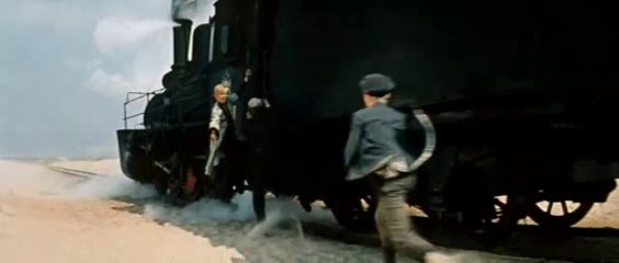 Nepolapitelní mstitelé 1 (CZ titulky, železniční část)