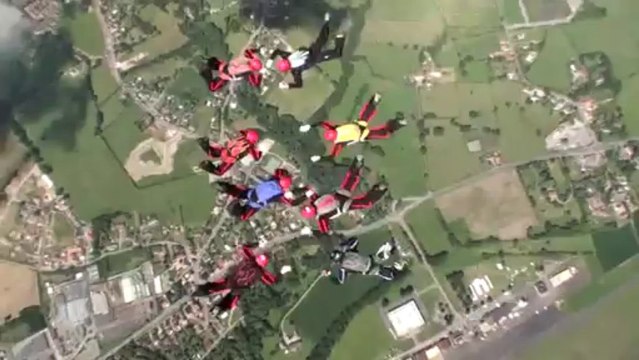PARACHUTISME - CHAMPIONNATS DE FRANCE VICHY 2013 - VR8 « Annecy Artupox Nolimit Saut6»- 11aout13