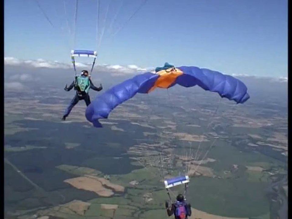 PARACHUTISME - CHAMPIONNATS DE FRANCE VICHY 2013 - VC2 « Paraclub de L'indre 1 Saut 7»- 11aout13