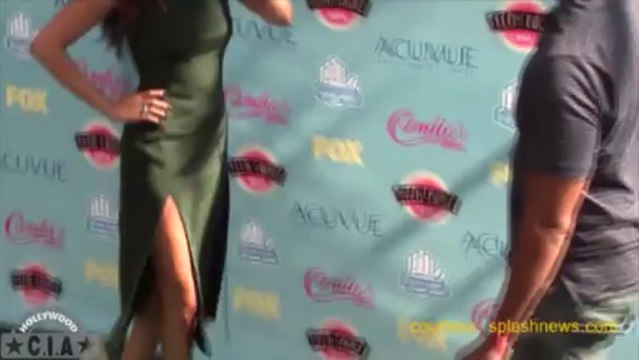 Selena Gomez Best Dressed at the 2013 Teen Choice Awards - What do you think?