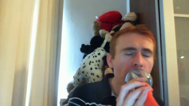 Wiwi égratigne m'envoyer des fleurs de Sandrine Kiberlain