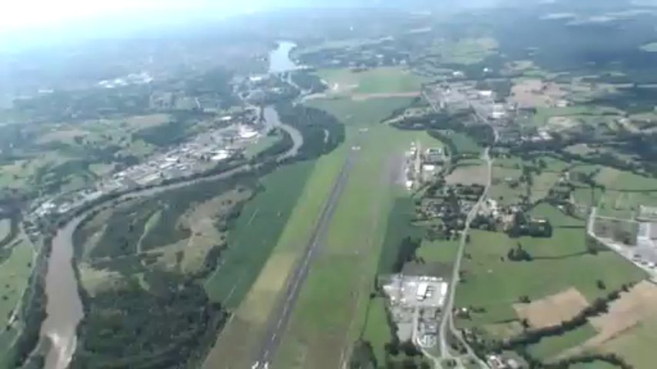 PARACHUTISME - CHAMPIONNATS DE FRANCE VICHY 2013 – VR4 «Indivia Maubeuge Saut 7»- 11aout13