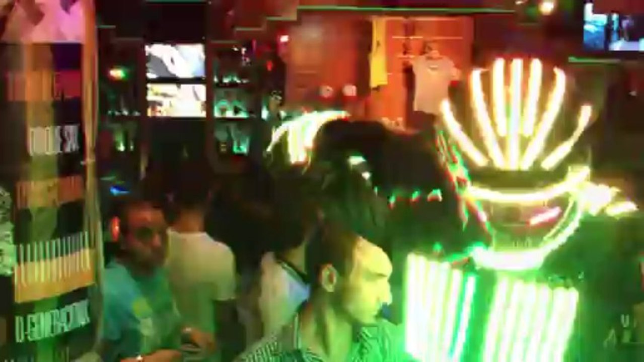 Robot Man Penelope Beach Club Benidorm 2013