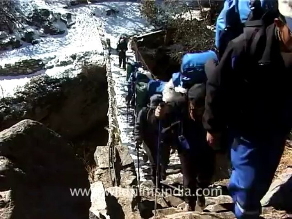 Everest trekking-3