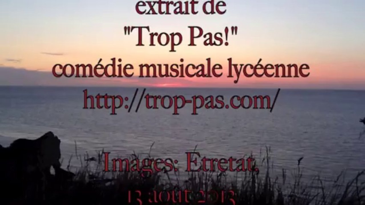 Temps X 800 à Etretat.