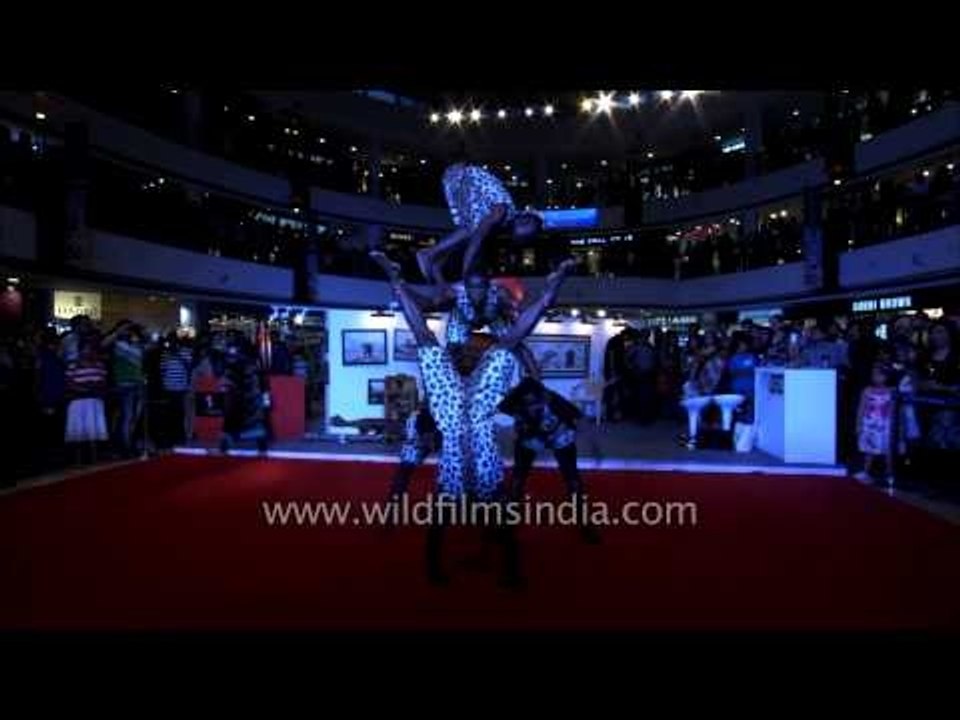 African Acrobats performing the tribal dance at Select Citywalk