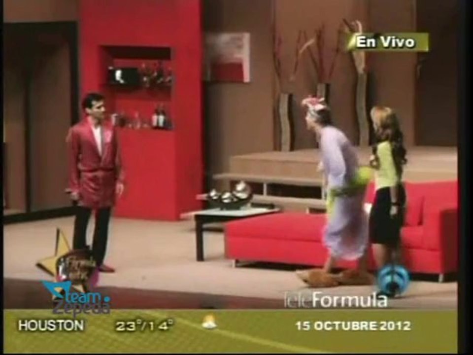 David Zepeda @davidzepeda1 y elenco en el estreno de Una Noche de Pasión