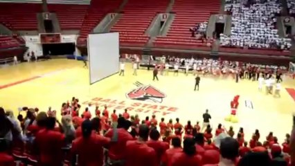 Welcome Week Half Court Shot