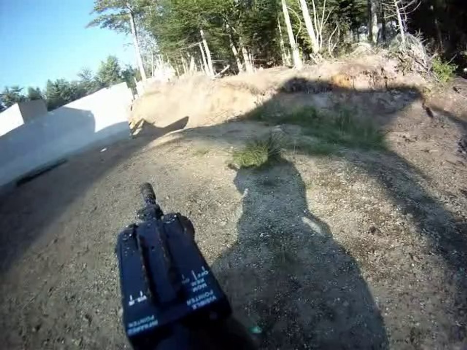 18aout chez xtream paintball , ptite soirée skirmish airsoft . tan (sras) vs vert (mercenaires)