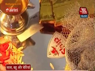 Jab Mile Bhai-Behen Rakshabandhan Par!! - Savitri - 20th Aug 2013