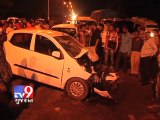 Tv9 Gujarat - Speeding tempo jumps divider ,rams into car, 4 injured , Ahmedabad