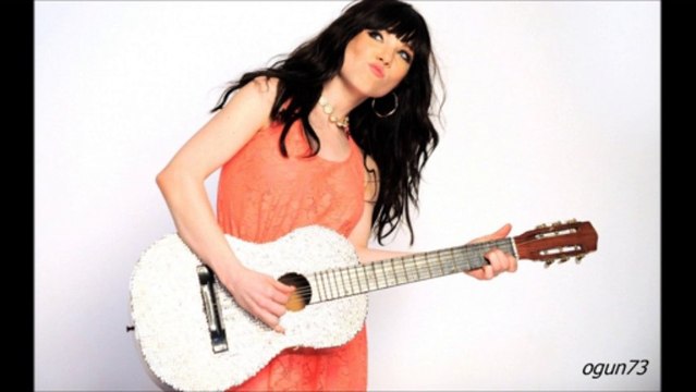 Tonight I'm Getting Over You ~ Carly Rae Jepsen