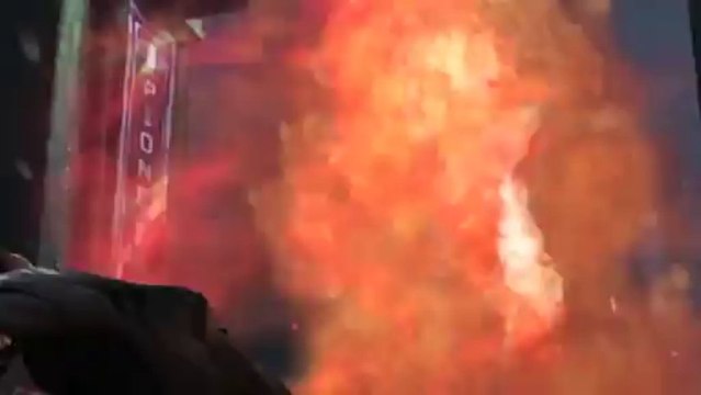 Batman : Arkham Origins (PS3) - Firefly trailer