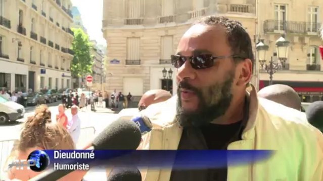 Obsèques de l'avocat Jacques Vergès à Paris