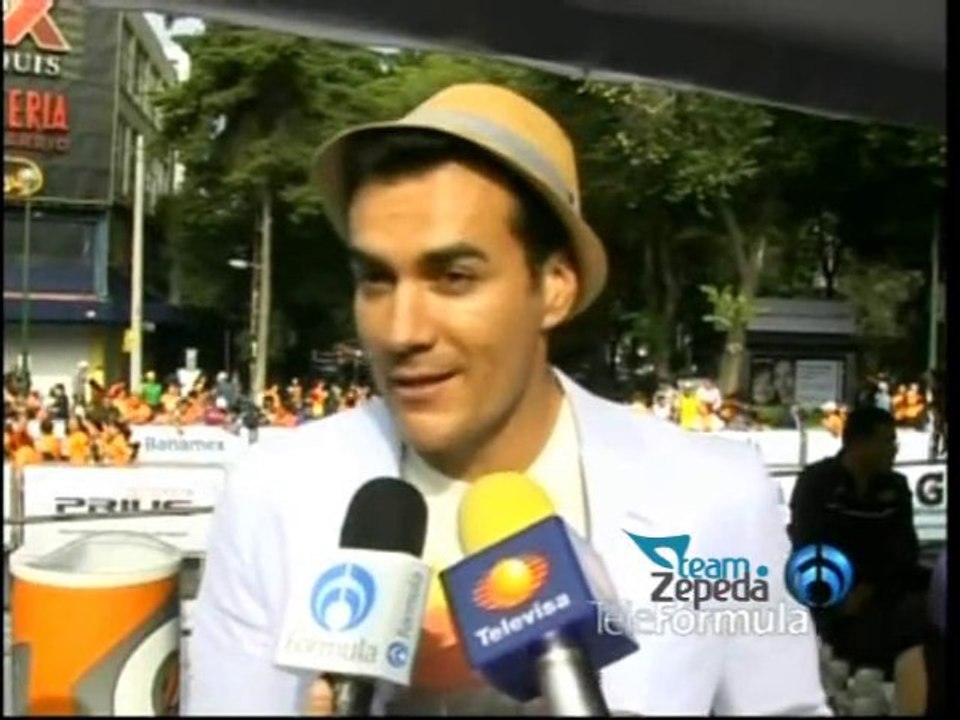 David Zepeda @davidzepeda1 en la carrera Princesas Run