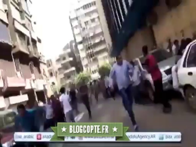 Destruction des églises par les Pro Morsi