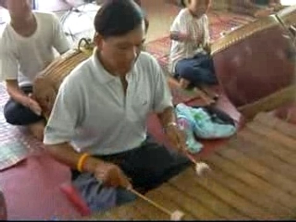 Thailande musiciens dans un Temple