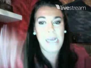 Desi llama a Soni TC 21.08.2013