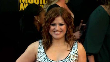 Kelly Clarkson Ready For Stepmom Role