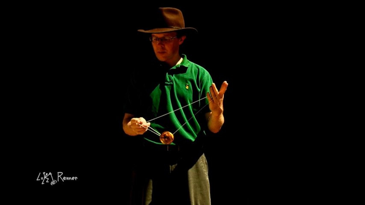 Pascal's Triangle (Green Triangle Yo-Yo Sequence) - Luke Renner