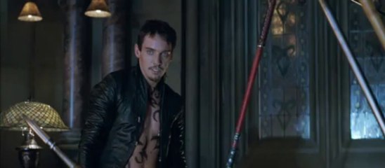 The Mortal Instruments: City Of Bones - Clip - You Know What To Do